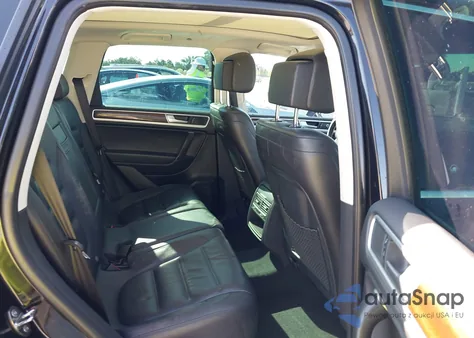 2016 Volkswagen Touareg Vr6 Lux from USA, damaged, VIN WVGEF9BP4GD003064